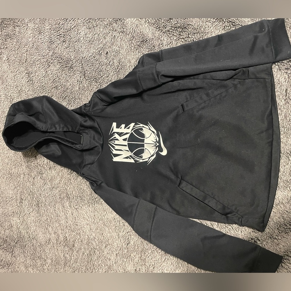 3 boys small hoodies 2 are under armor and one is Nike
